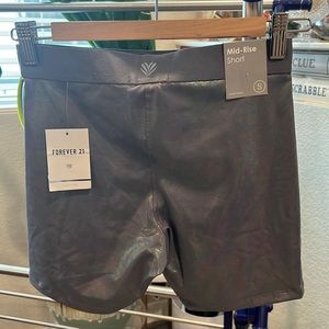 New size small metallic silver workout shorts